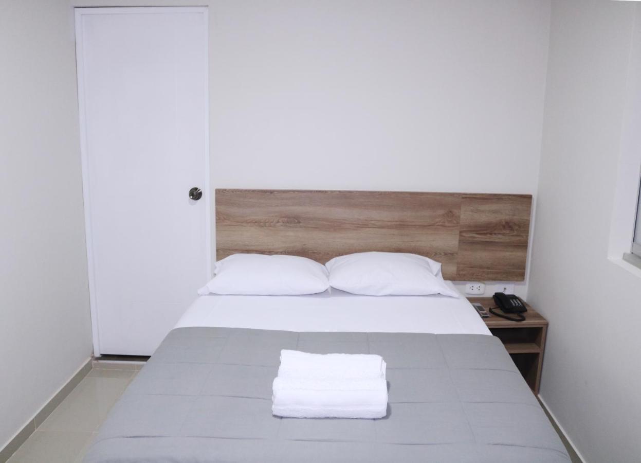Hotel Kusnaya Piura Kültér fotó